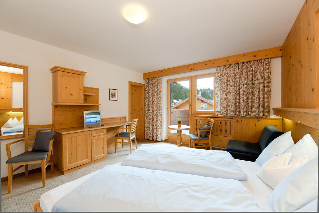 S'Hoamatl Hotell Obergurgl Rum bild