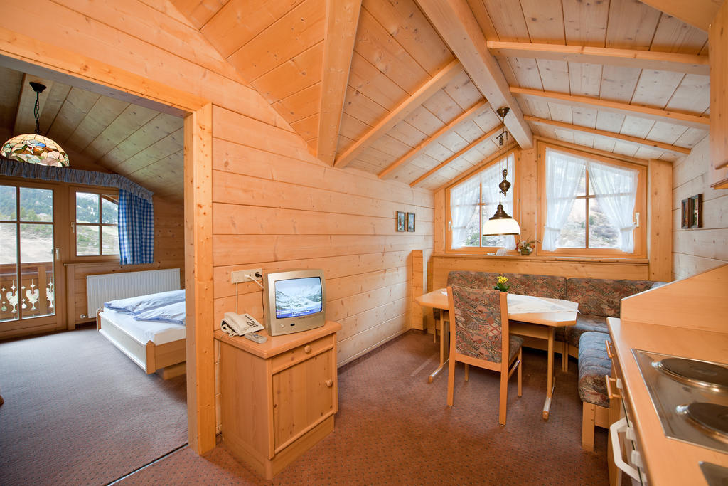 S'Hoamatl Hotell Obergurgl Rum bild